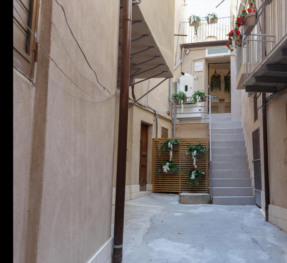 Sicily Dreams Luxury Bed & Breakfast อากริเจนโต ภายนอก รูปภาพ