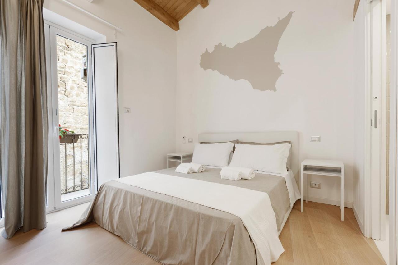 Sicily Dreams Luxury Bed & Breakfast อากริเจนโต ภายนอก รูปภาพ